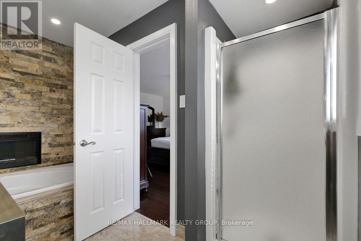 6252 Sablewood Place, Ottawa, Ontario  K1C 7M5 - Photo 36 - X13568046