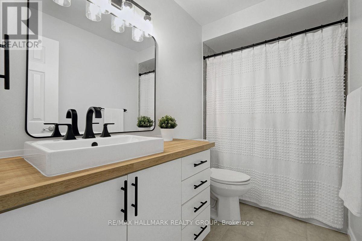 6252 Sablewood Place, Ottawa, Ontario  K1C 7M5 - Photo 39 - X13568046