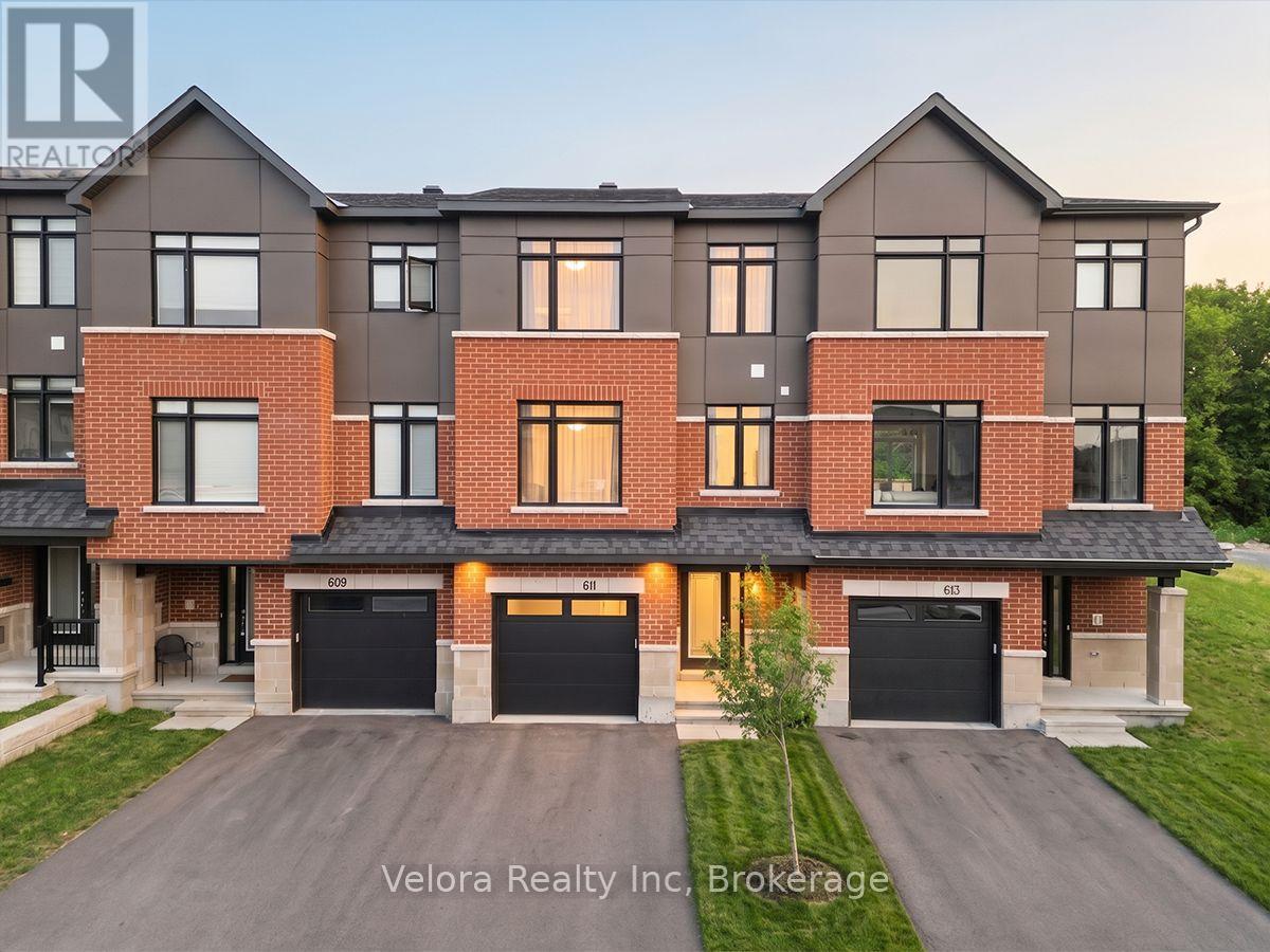 611 Knotridge Street, Ottawa, Ontario  K1W 0M3 - Photo 1 - X13568070