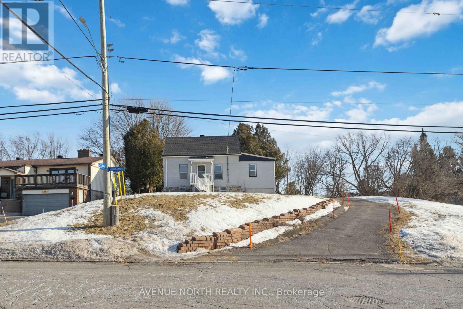 6958 Notre Dame Street, Ottawa, Ontario  K1C 1H7 - Photo 2 - X13568150