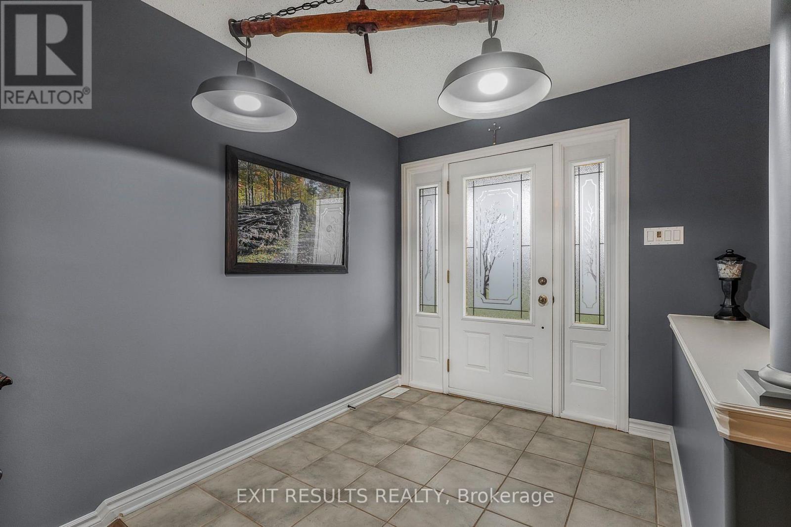 638 St Thomas Road E, Russell, Ontario  K0A 1W0 - Photo 6 - X13568160