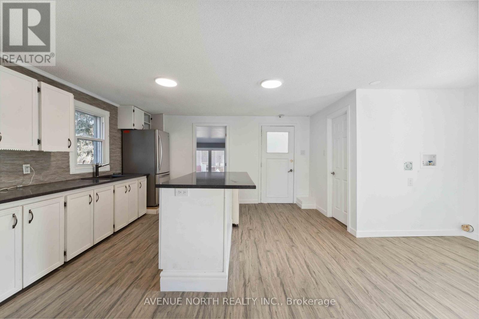 6958 Notre Dame Street, Ottawa, Ontario  K1C 1H7 - Photo 7 - X13568176
