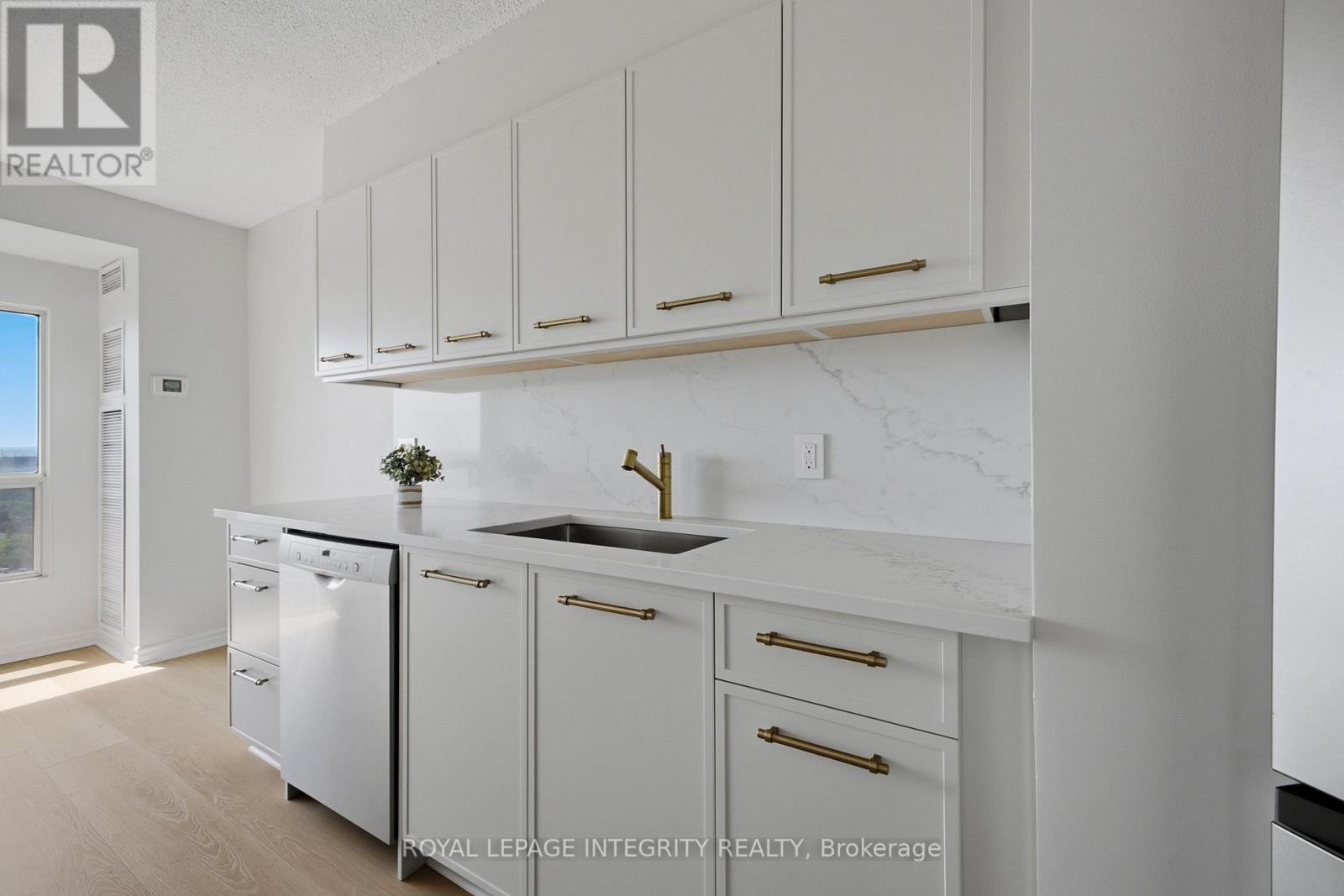 1207 - 545 St Laurent Boulevard, Ottawa, Ontario  K1K 4H9 - Photo 9 - X13568188