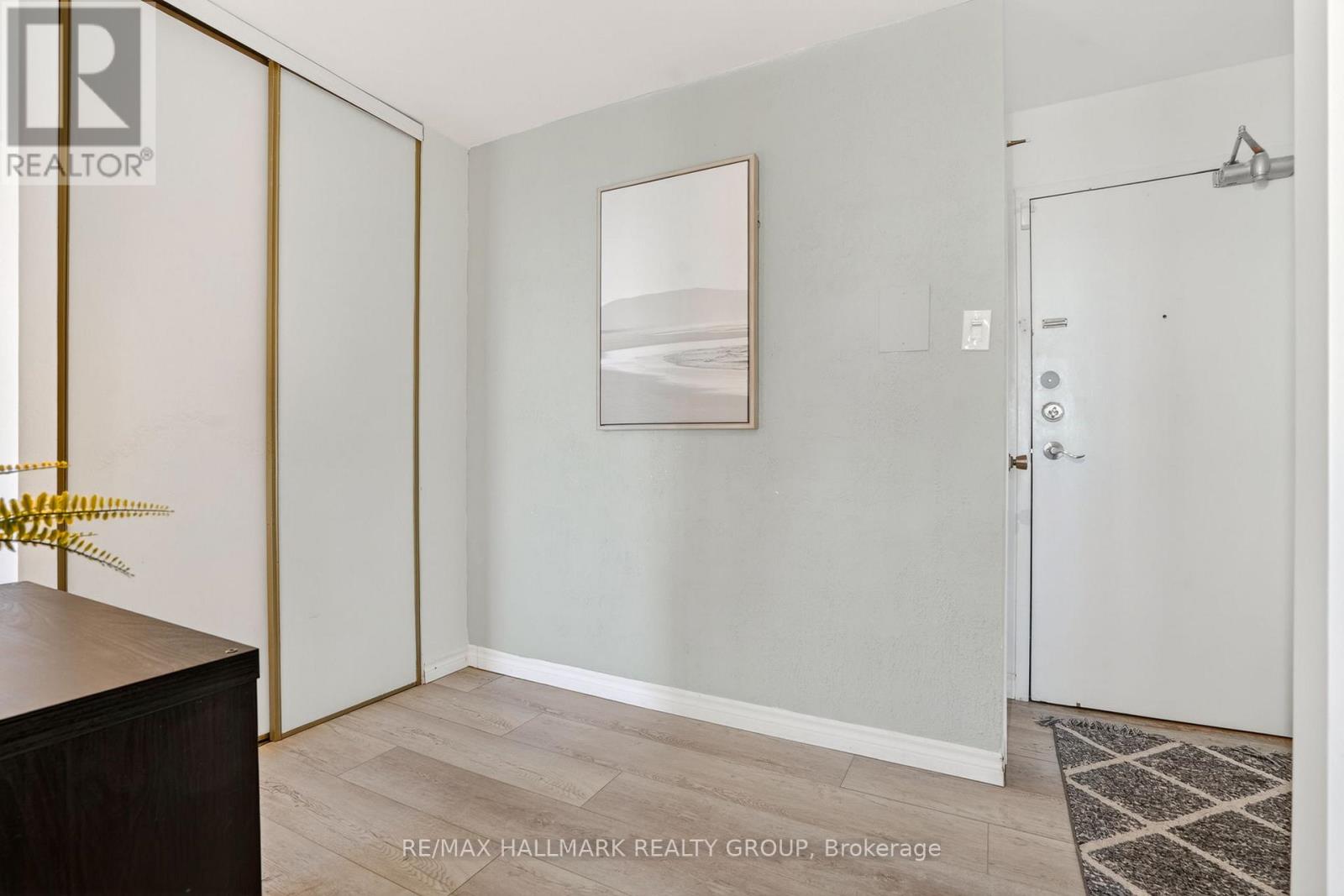 509 - 2650 Southvale Crescent, Ottawa, Ontario  K1B 4S9 - Photo 3 - X13568242