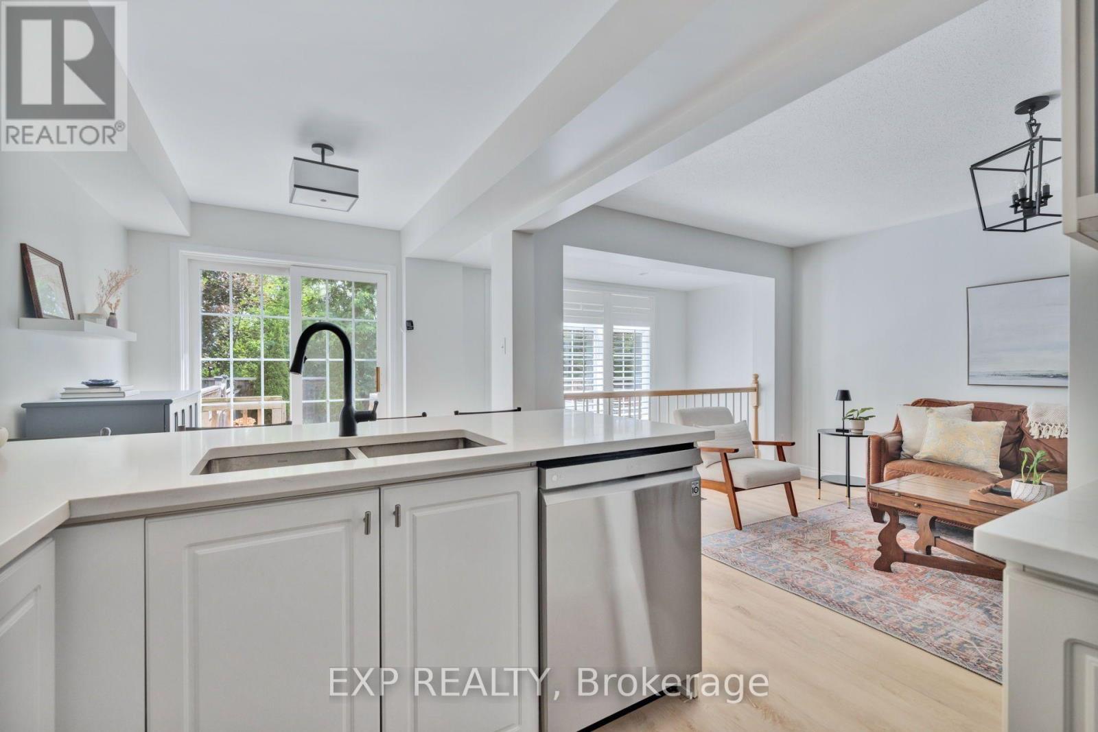 210 Wabiskaw Private, Ottawa, Ontario  K2J 0E6 - Photo 16 - X13568424
