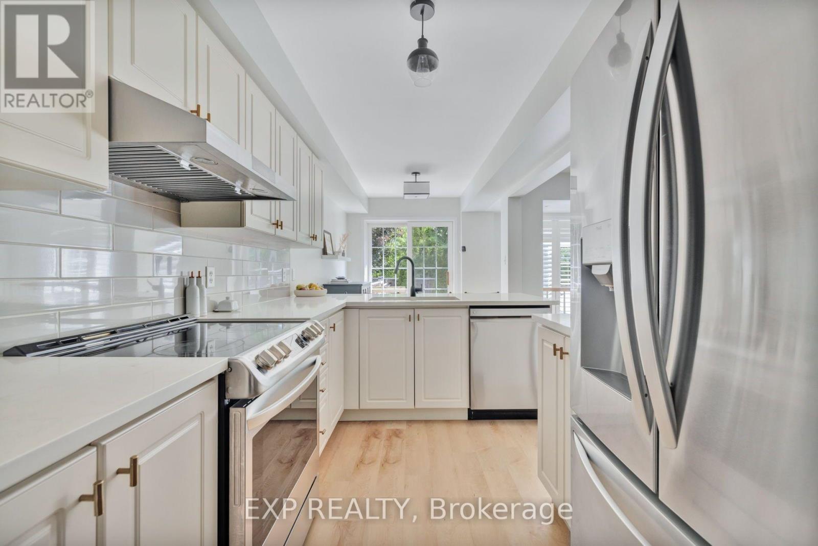 210 Wabiskaw Private, Ottawa, Ontario  K2J 0E6 - Photo 18 - X13568424