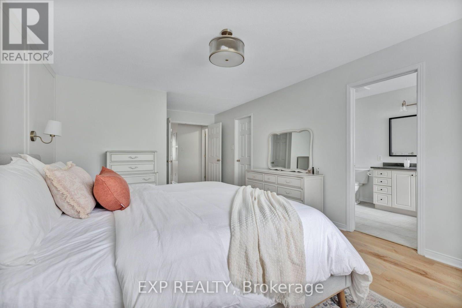 210 Wabiskaw Private, Ottawa, Ontario  K2J 0E6 - Photo 27 - X13568424