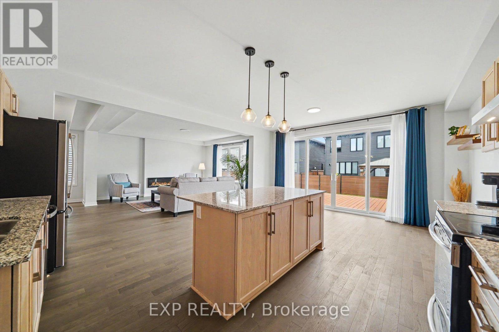 818 Crossgate Street, Ottawa, Ontario  K2J 7E3 - Photo 13 - X13568498