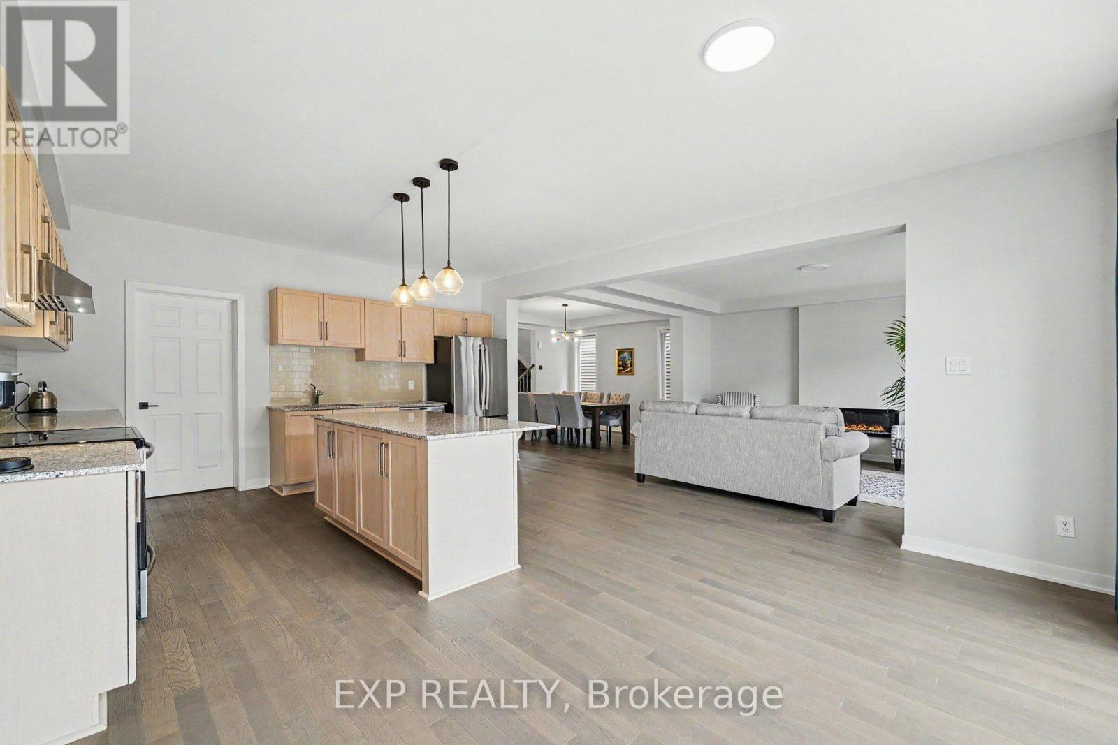 818 Crossgate Street, Ottawa, Ontario  K2J 7E3 - Photo 16 - X13568498