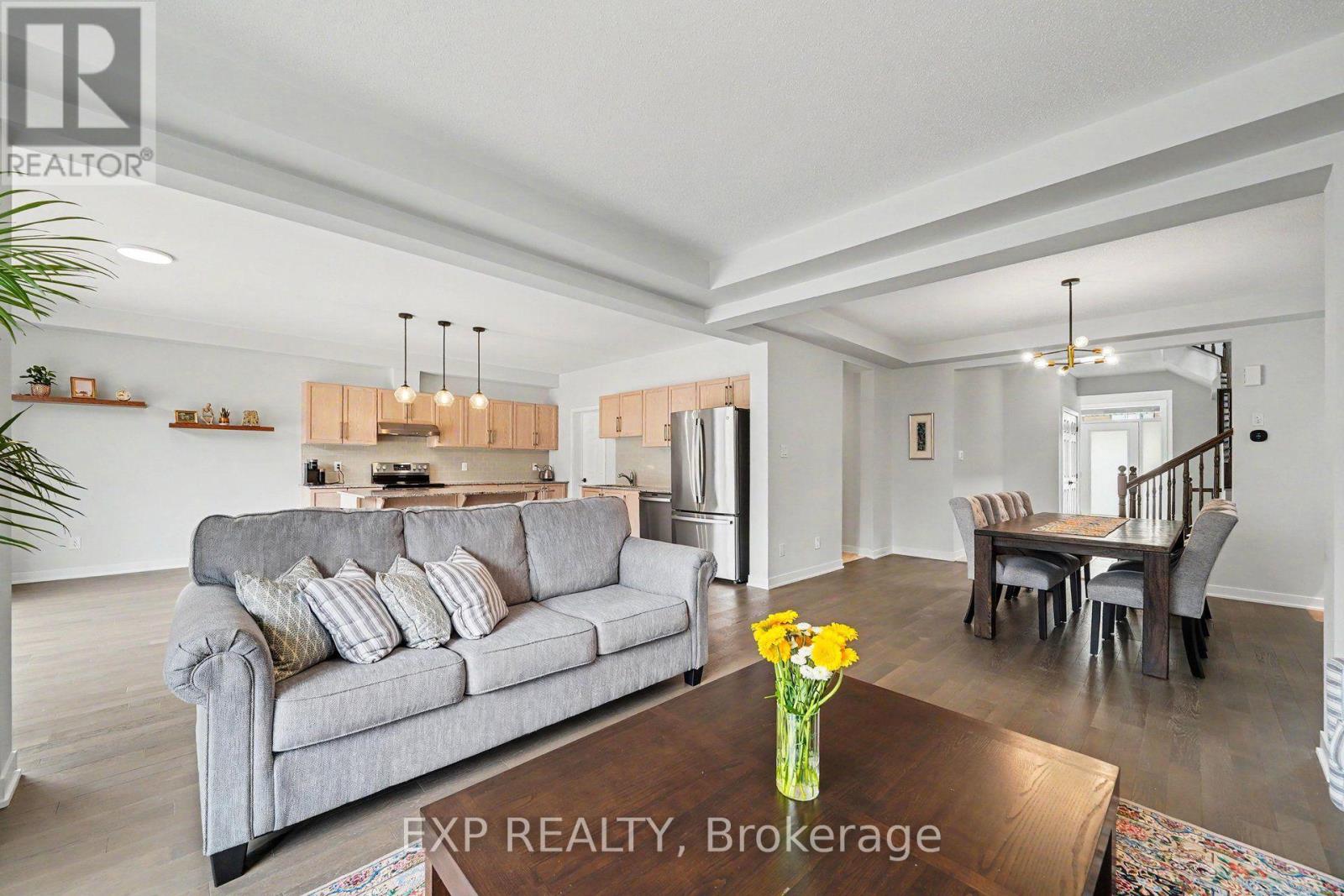 818 Crossgate Street, Ottawa, Ontario  K2J 7E3 - Photo 7 - X13568498