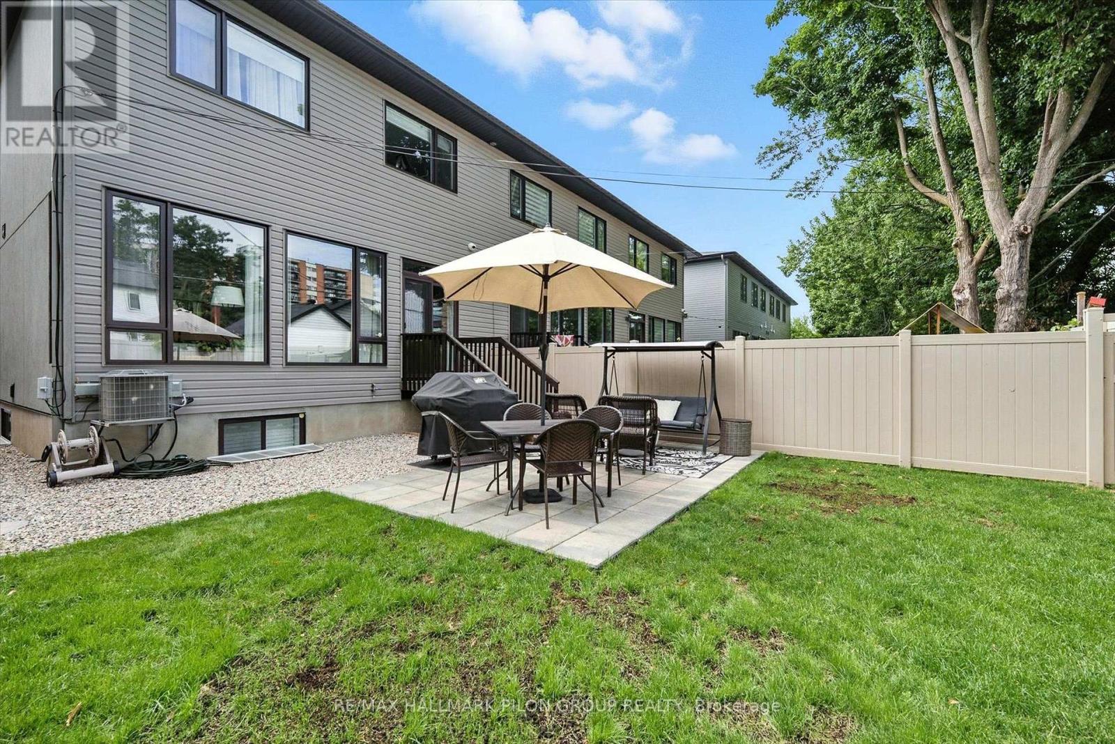 559 Mutual Street, Ottawa, Ontario  K1K 1C5 - Photo 25 - X13568506