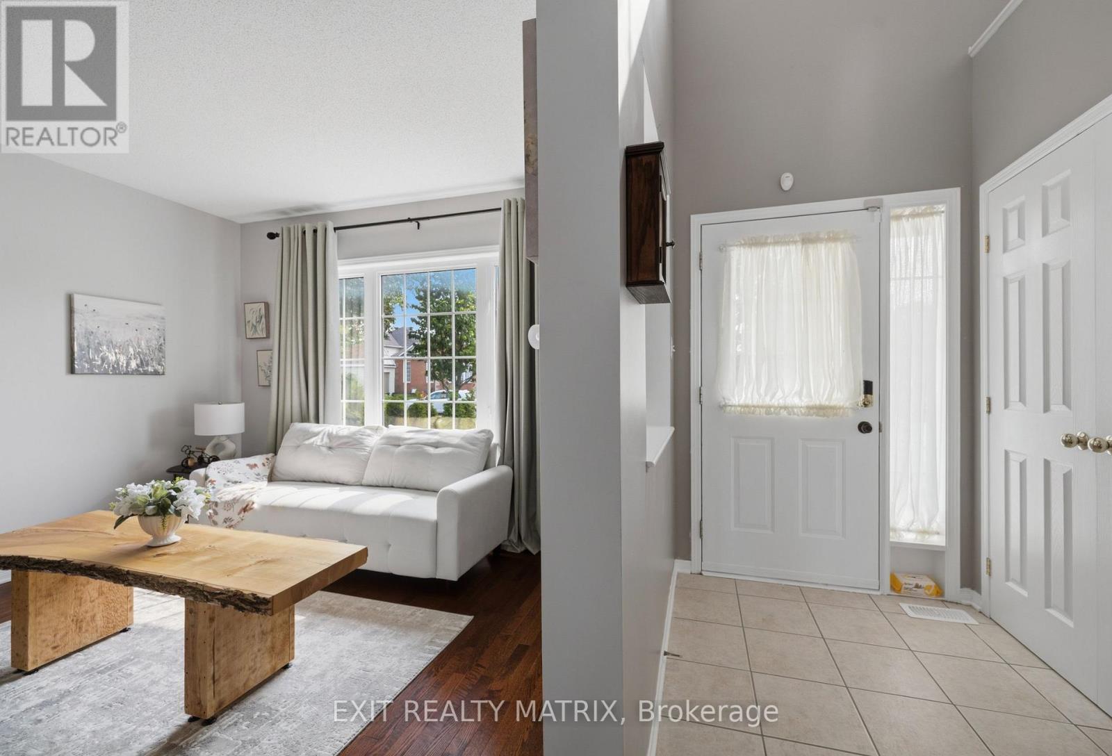 127 Stoney Pond Court, Ottawa, Ontario  K2S 2E6 - Photo 4 - X13568750
