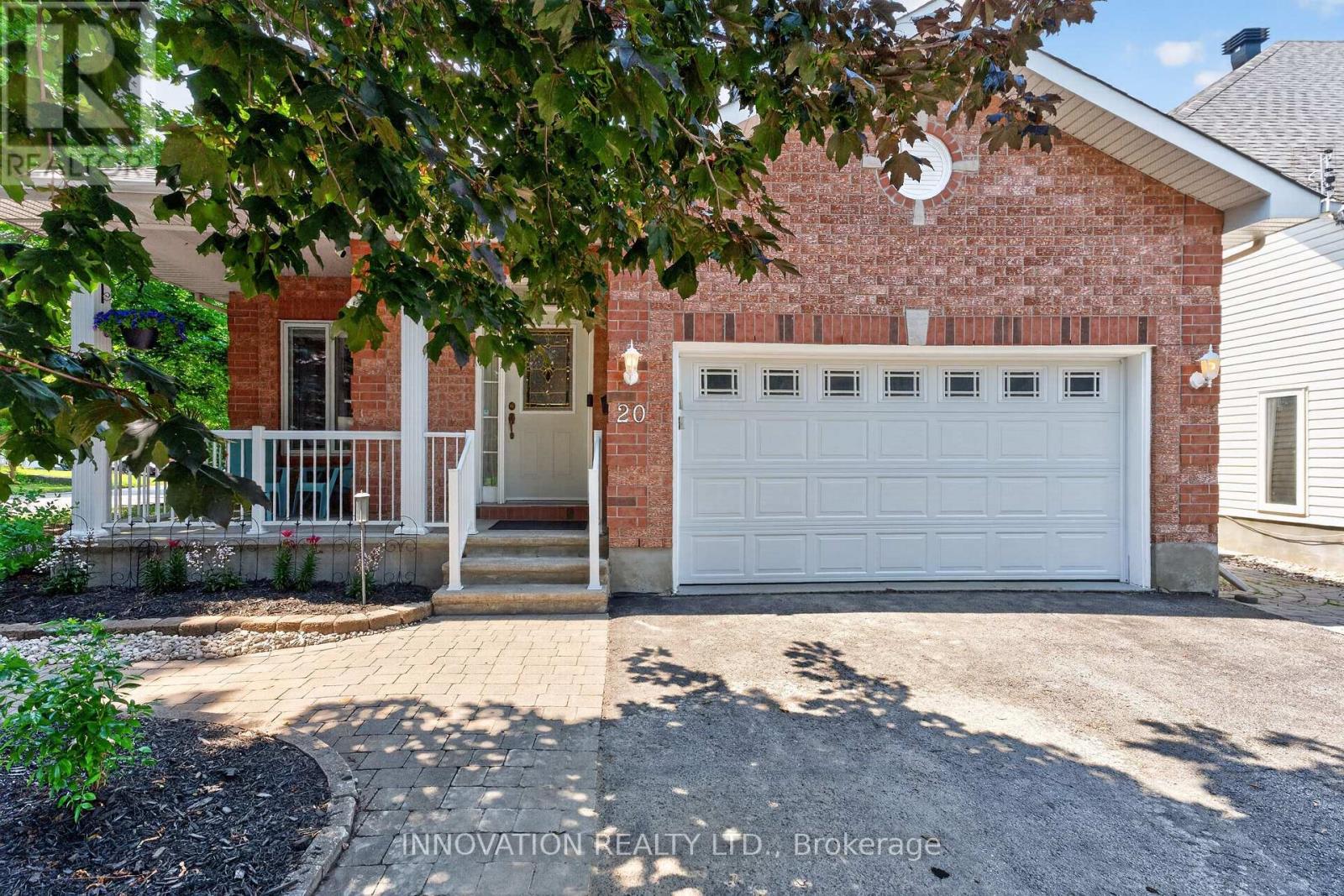20 Peikoff Crescent, Ottawa, Ontario  K2K 3K8 - Photo 1 - X13568782