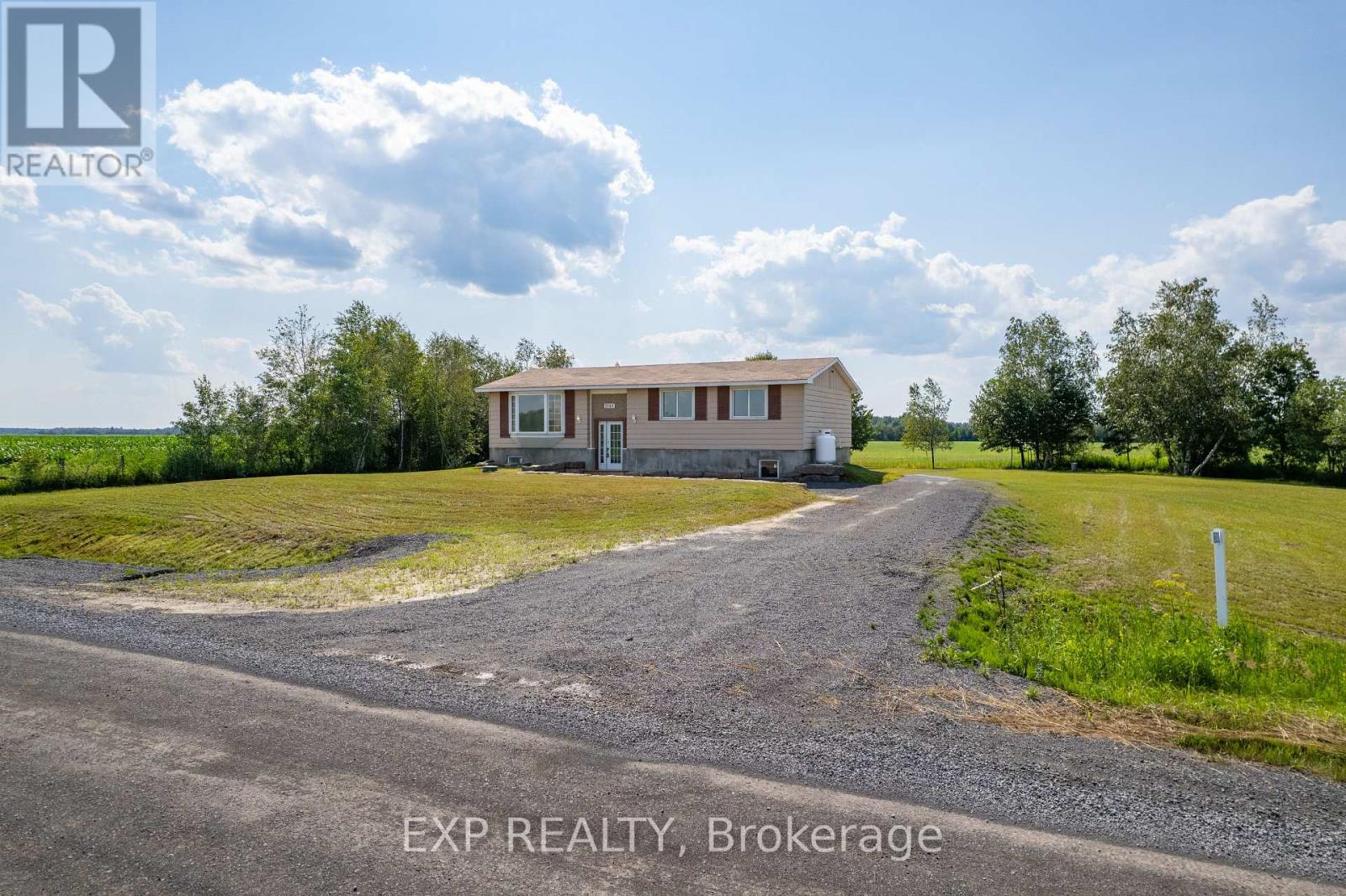 2740 Claude Duval Side Road, The Nation, Ontario  K0B 1R0 - Photo 3 - X13568808
