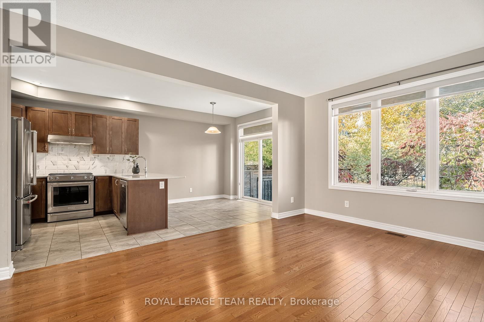 619 Geranium Walk, Ottawa, Ontario  K2S 2J3 - Photo 12 - X13568884