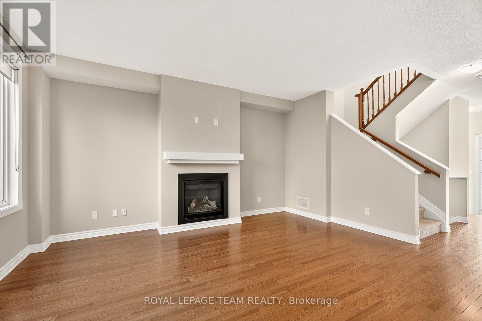 619 Geranium Walk, Ottawa, Ontario  K2S 2J3 - Photo 4 - X13568884