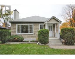 209 KNOX CRESCENT, Ottawa, Ontario