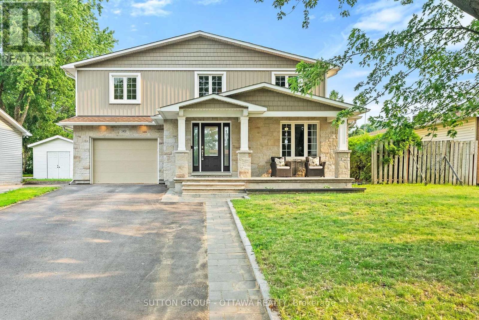 2450 Blackstone Crescent, Ottawa, Ontario  K1B 4H2 - Photo 1 - X13569204