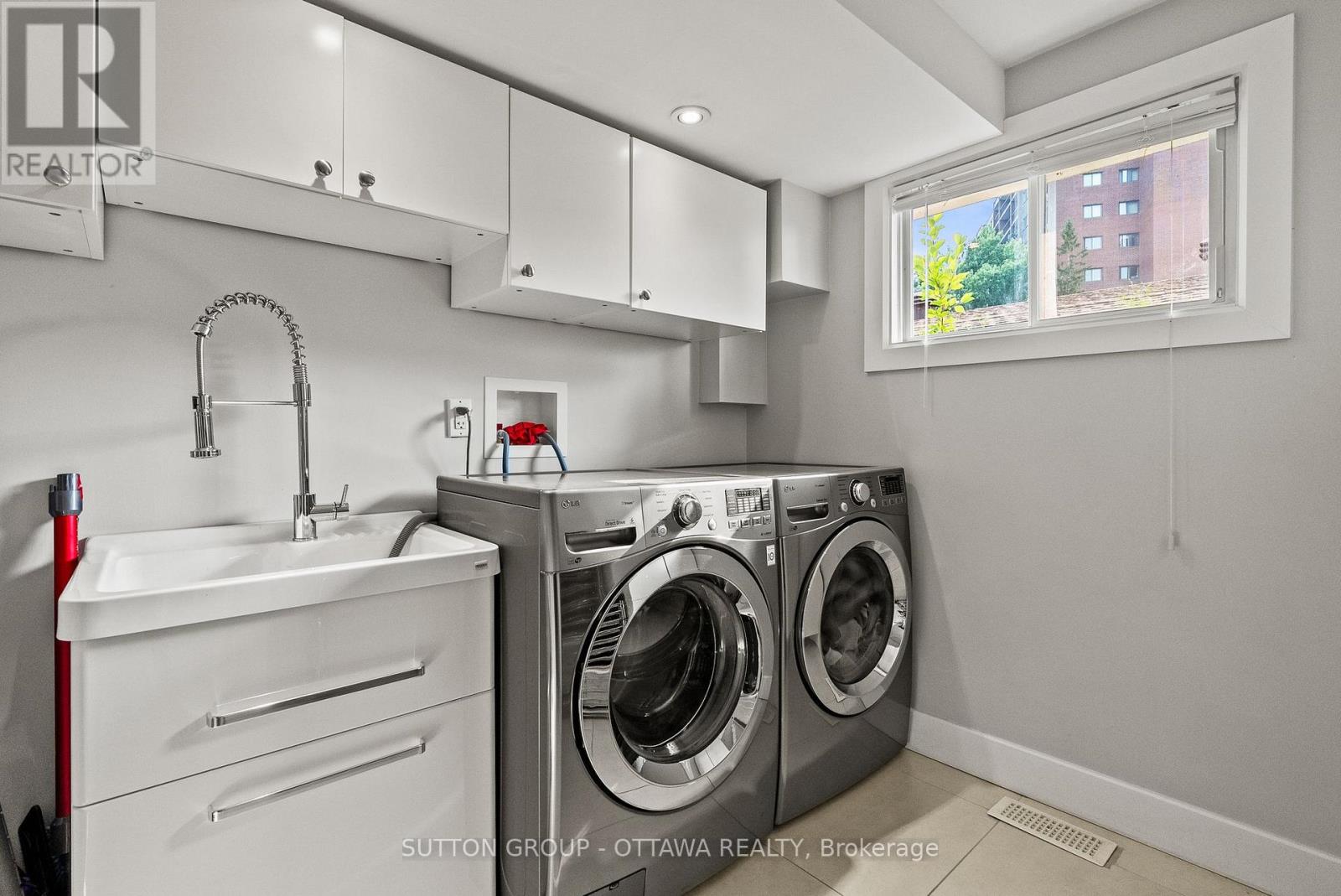 2450 Blackstone Crescent, Ottawa, Ontario  K1B 4H2 - Photo 24 - X13569204