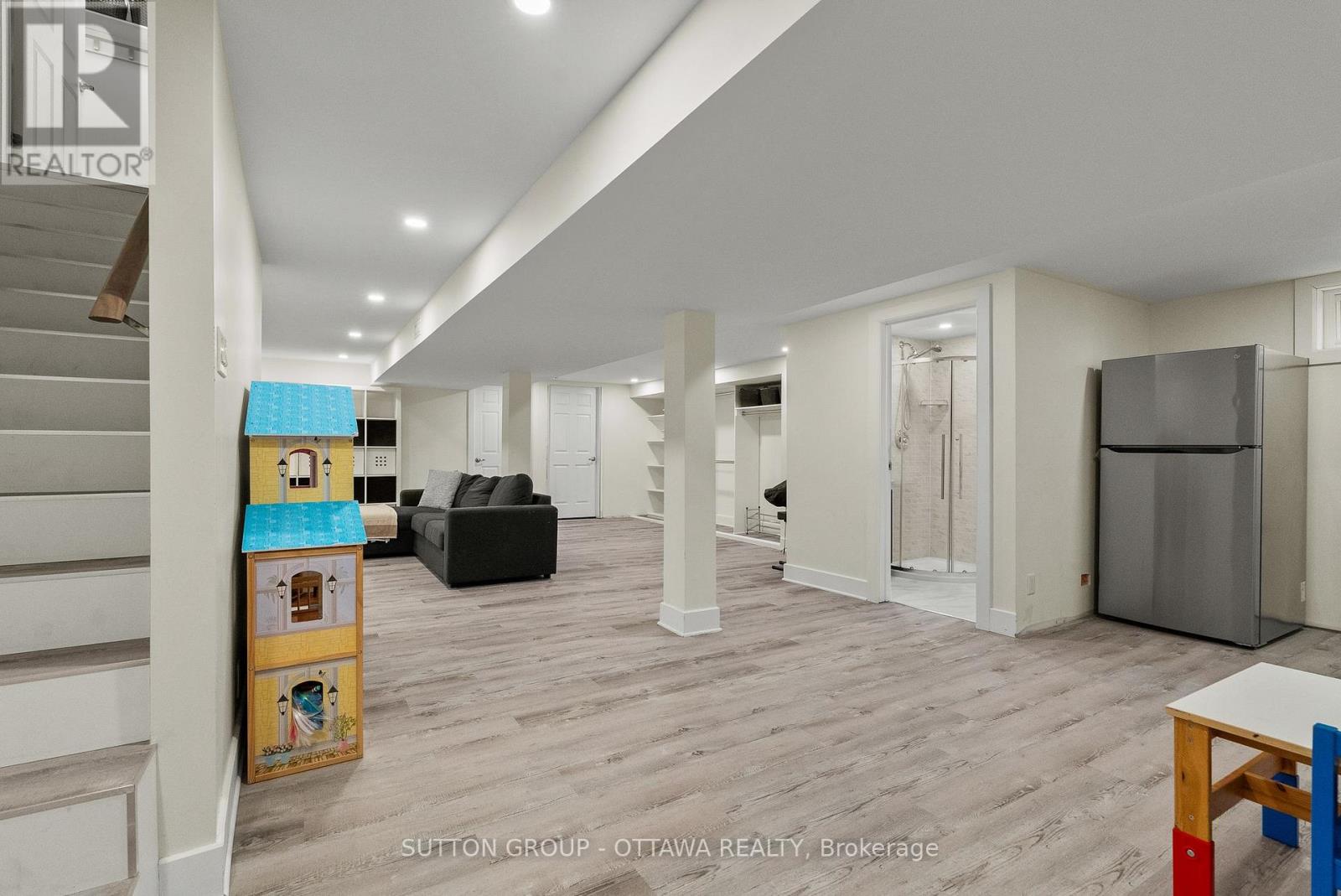 2450 Blackstone Crescent, Ottawa, Ontario  K1B 4H2 - Photo 40 - X13569204