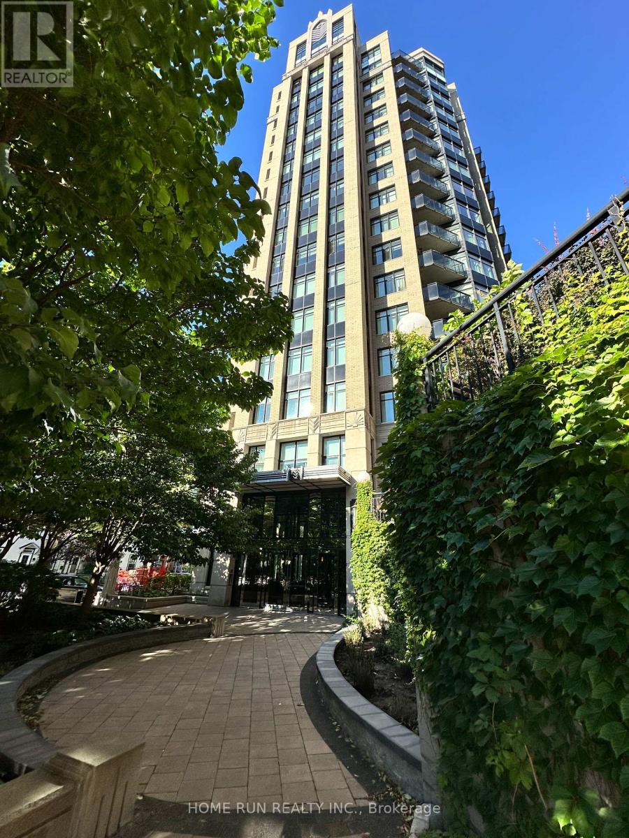 714 - 235 Kent Street, Ottawa, Ontario  K2P 0A5 - Photo 1 - X13569222