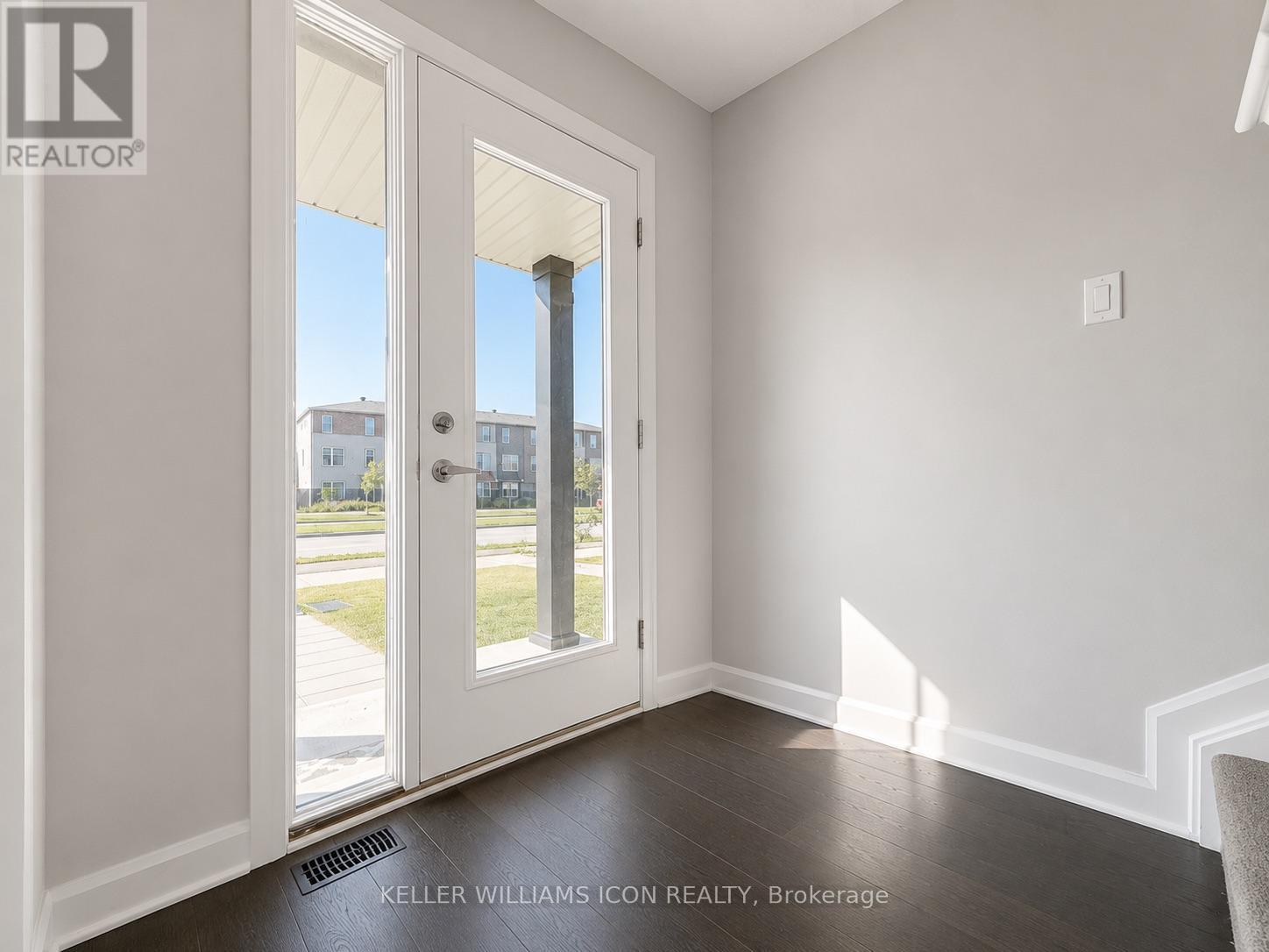 349 Clearpath Private, Ottawa, Ontario  K2T 0S6 - Photo 4 - X13569272