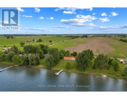 34 BIRD LAKE TRAIL, Whitewater Region, Ontario