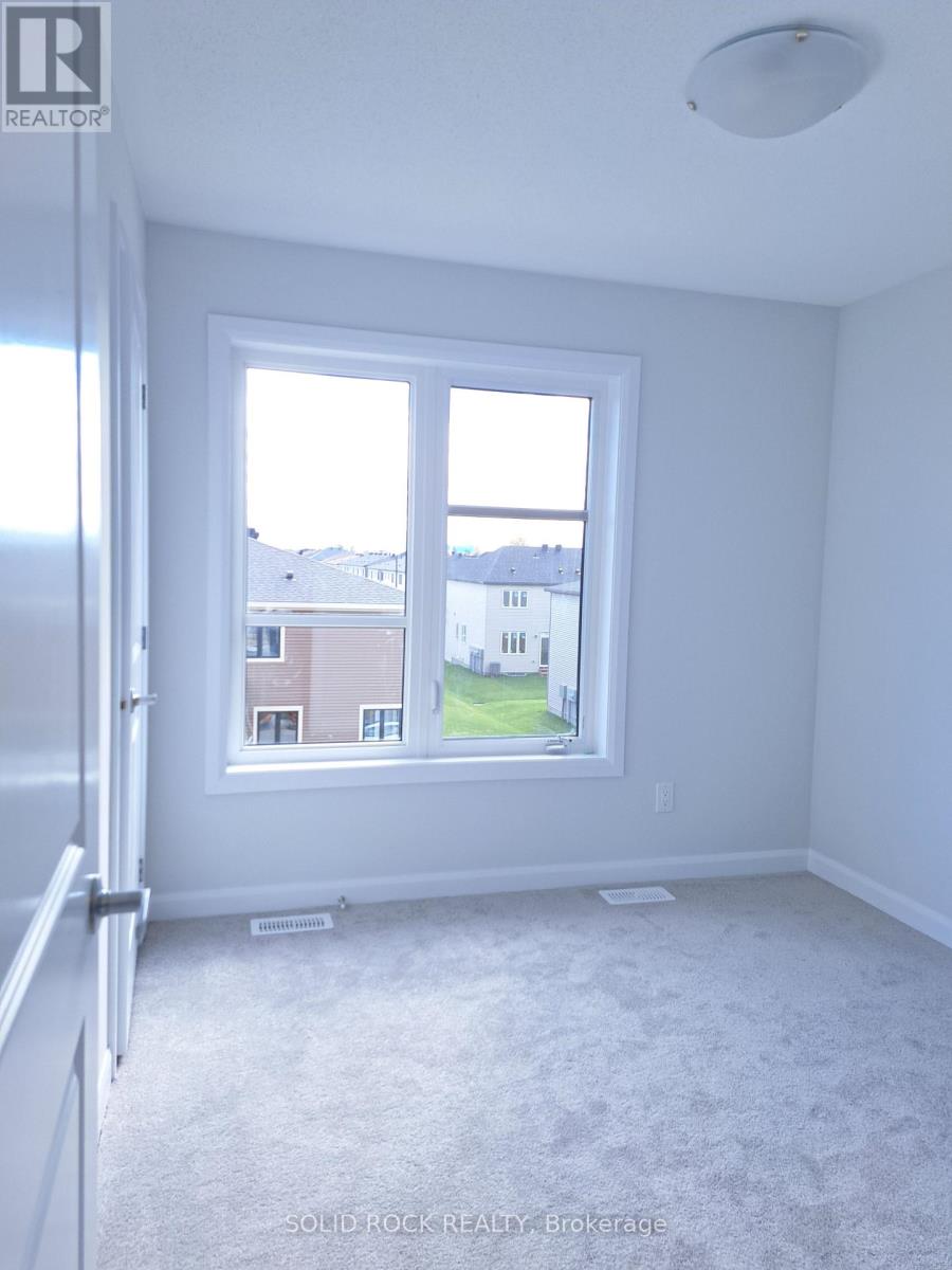 288 Elsie Macgill Walk, Ottawa, Ontario  K2W 0L2 - Photo 6 - X13569704