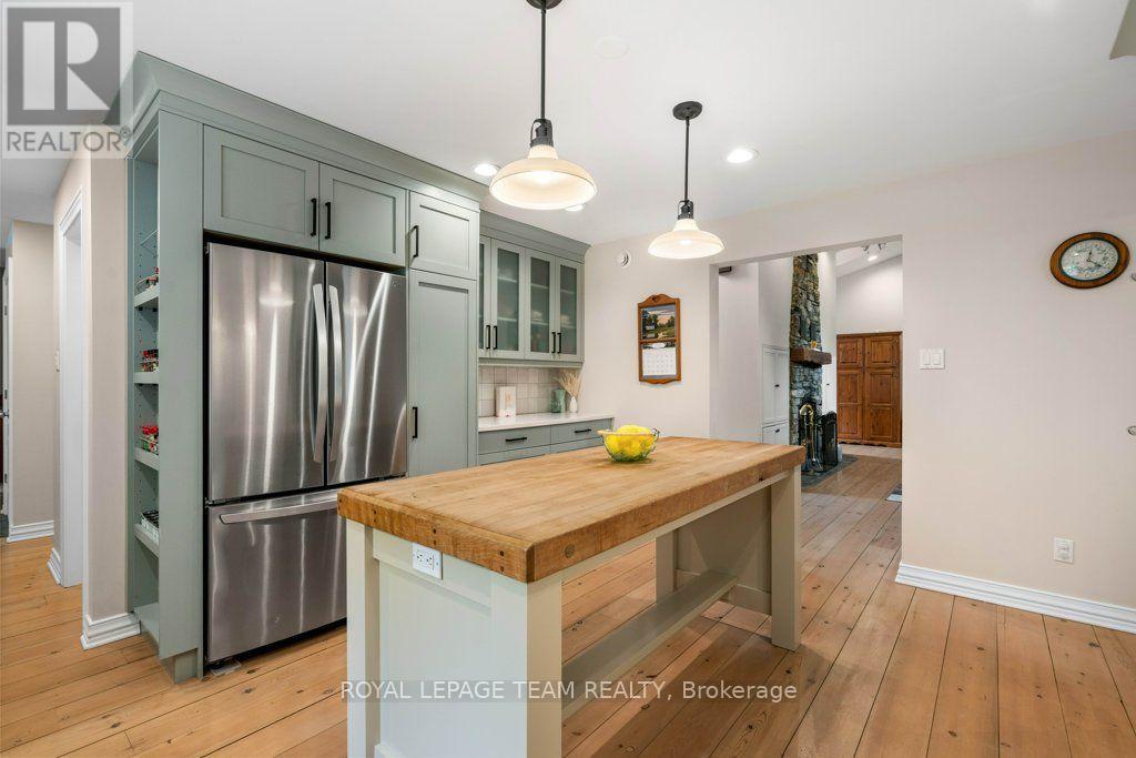 6485 Waddion Drive, Ottawa, Ontario  K4P 1E7 - Photo 16 - X13569722