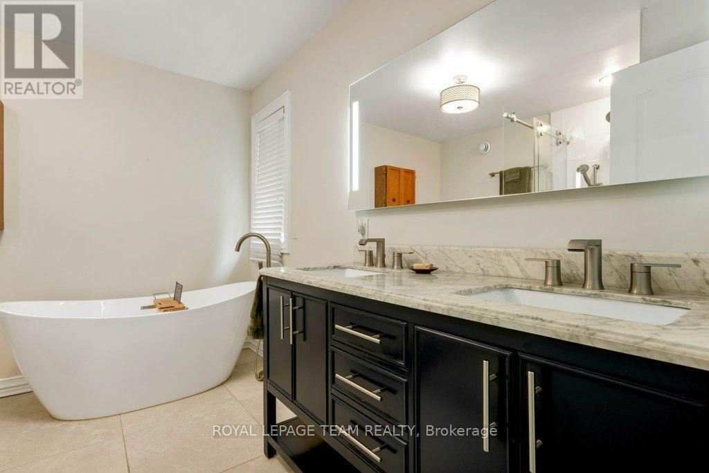 6485 Waddion Drive, Ottawa, Ontario  K4P 1E7 - Photo 24 - X13569722