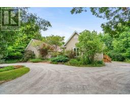 6485 WADDION DRIVE, Ottawa, Ontario