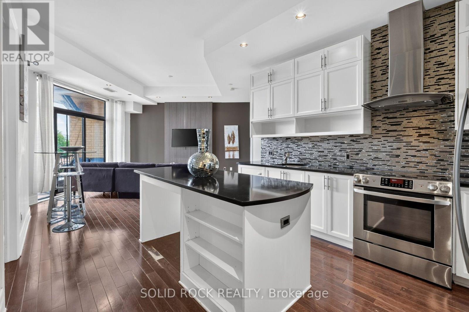 Ph18 - 808 Bronson Avenue, Ottawa, Ontario  K1S 5A4 - Photo 11 - X13569840