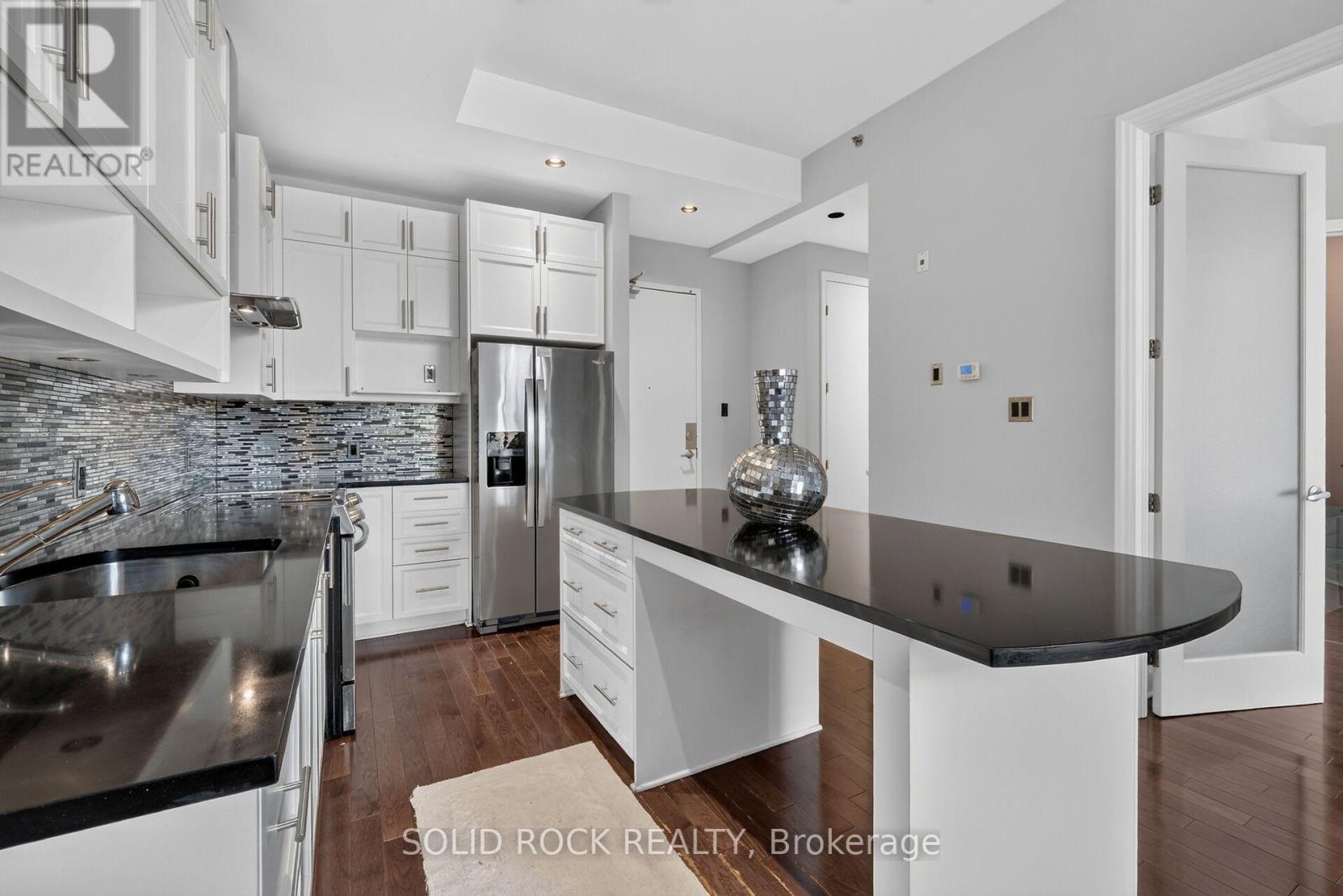 Ph18 - 808 Bronson Avenue, Ottawa, Ontario  K1S 5A4 - Photo 24 - X13569840