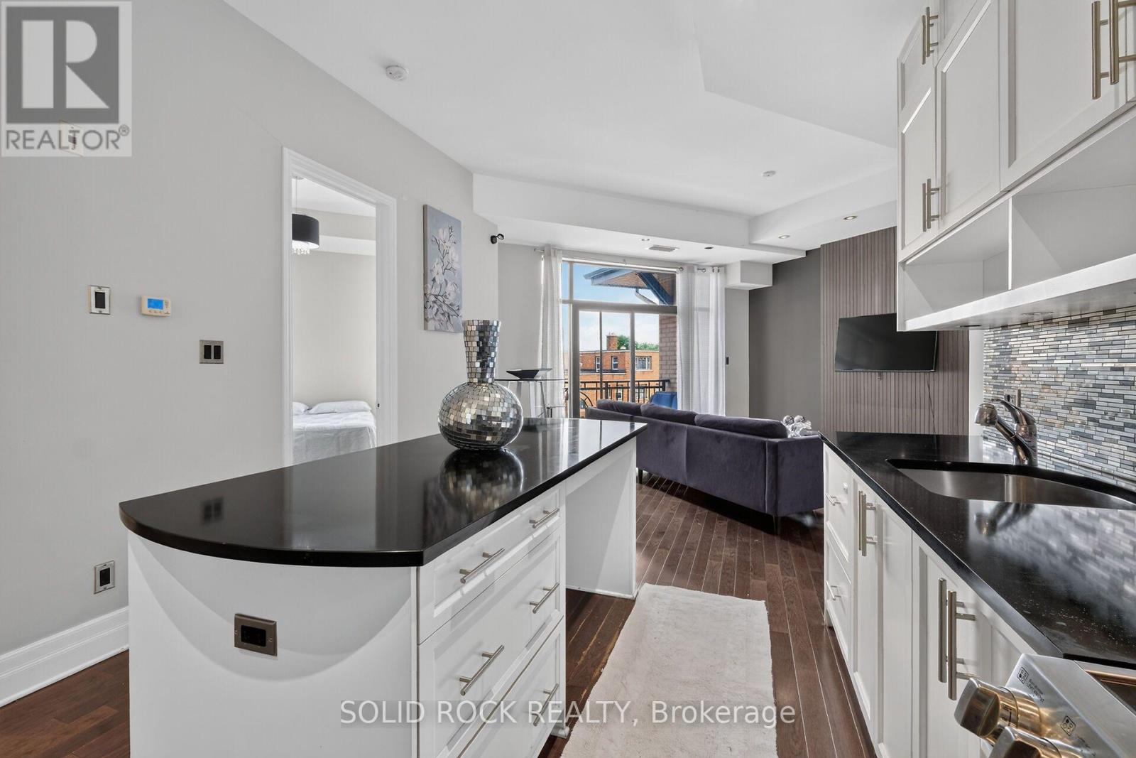 Ph18 - 808 Bronson Avenue, Ottawa, Ontario  K1S 5A4 - Photo 26 - X13569840