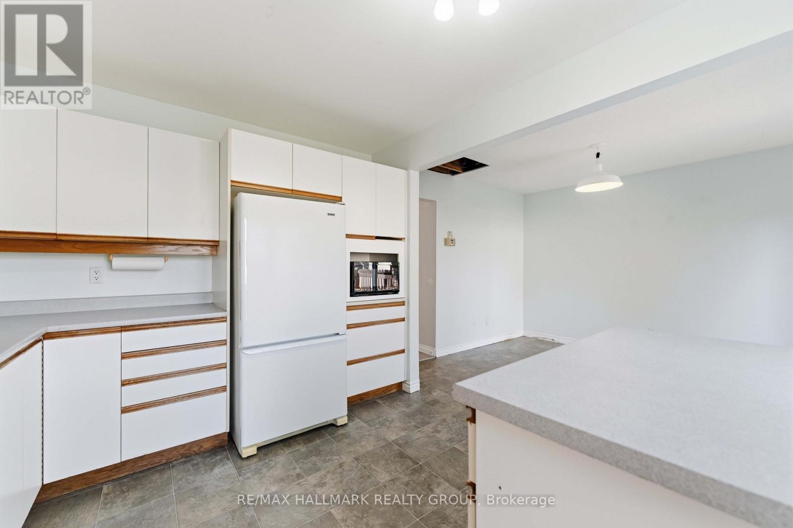 1093 St-Emmanuel Terrace, Ottawa, Ontario  K1C 2J6 - Photo 13 - X13570094