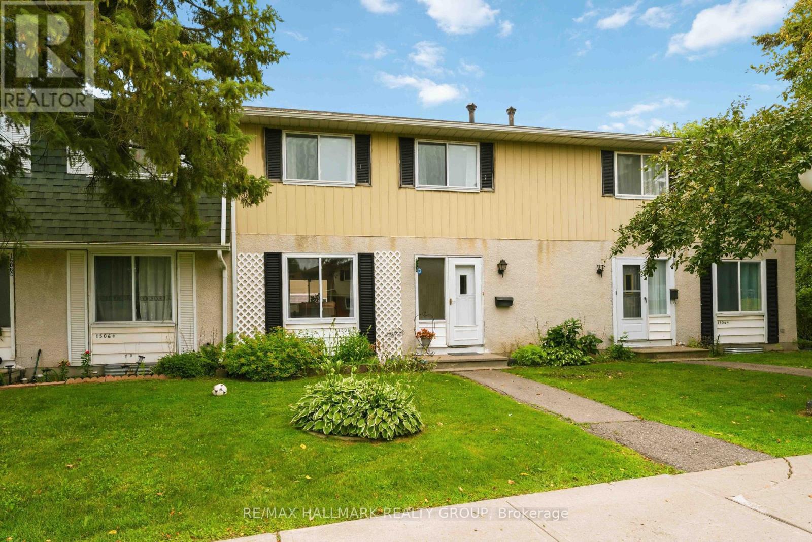 B - 1506 Beaverpond Drive N, Ottawa, Ontario  K1B 3R9 - Photo 2 - X13570100