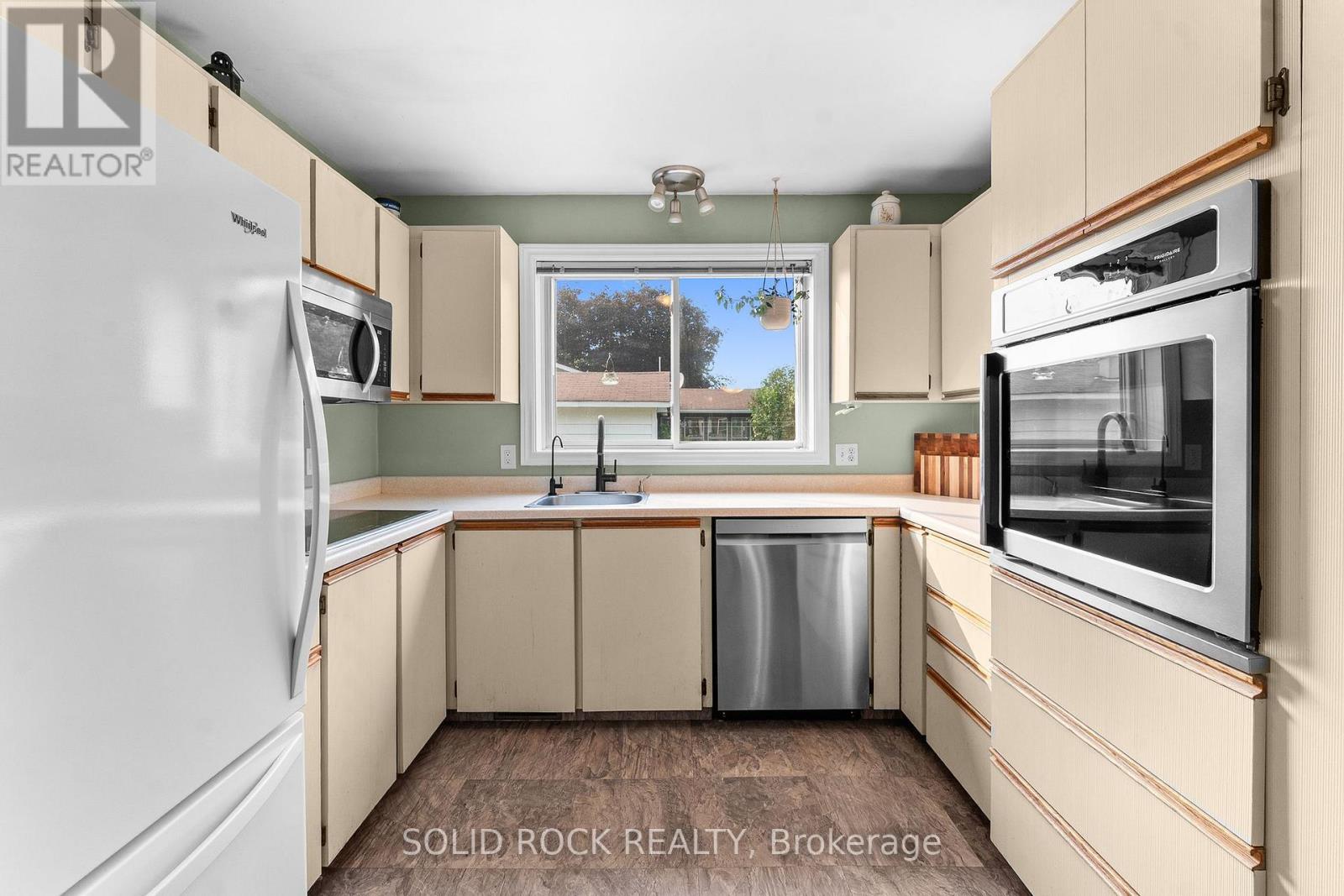 112 Kedey Street, Ottawa, Ontario  K0A 1X0 - Photo 5 - X13570136
