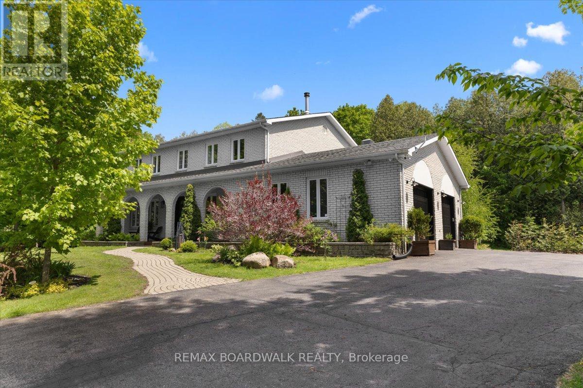 8128 Miles Crescent, Ottawa, Ontario  K0A 2P0 - Photo 1 - X13570244