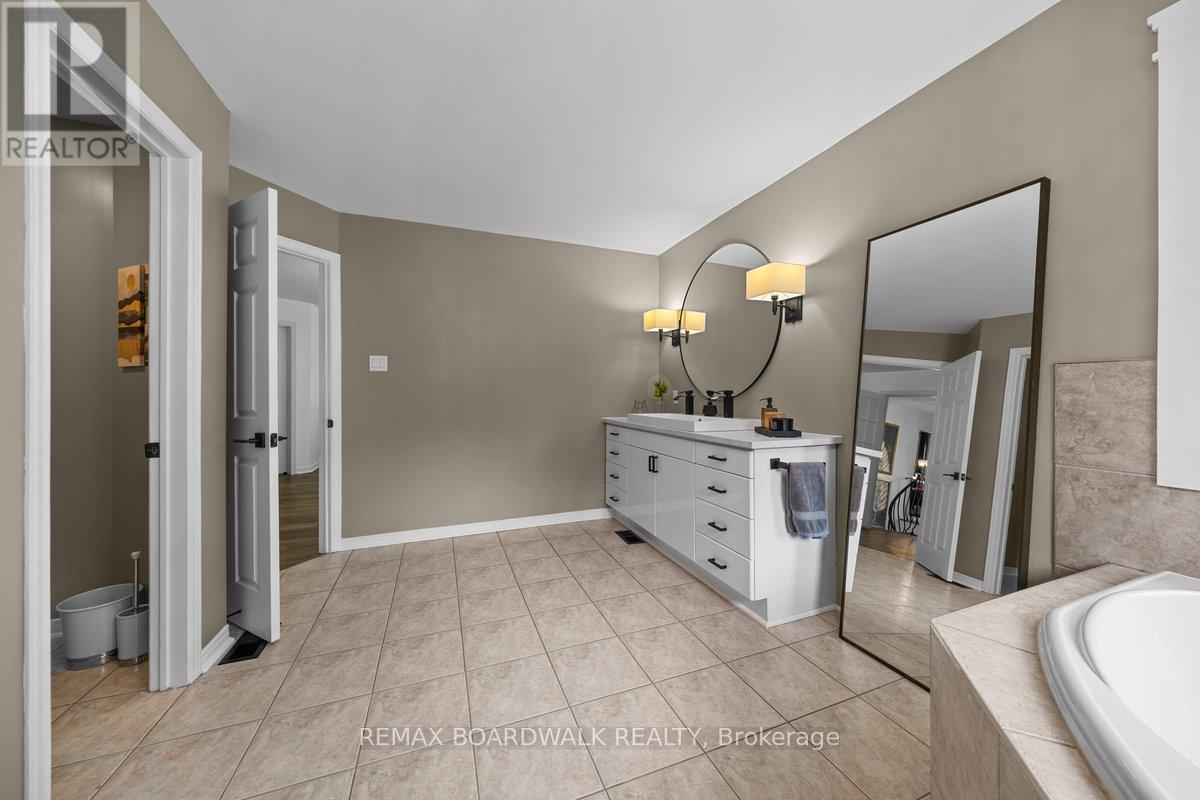 8128 Miles Crescent, Ottawa, Ontario  K0A 2P0 - Photo 25 - X13570244