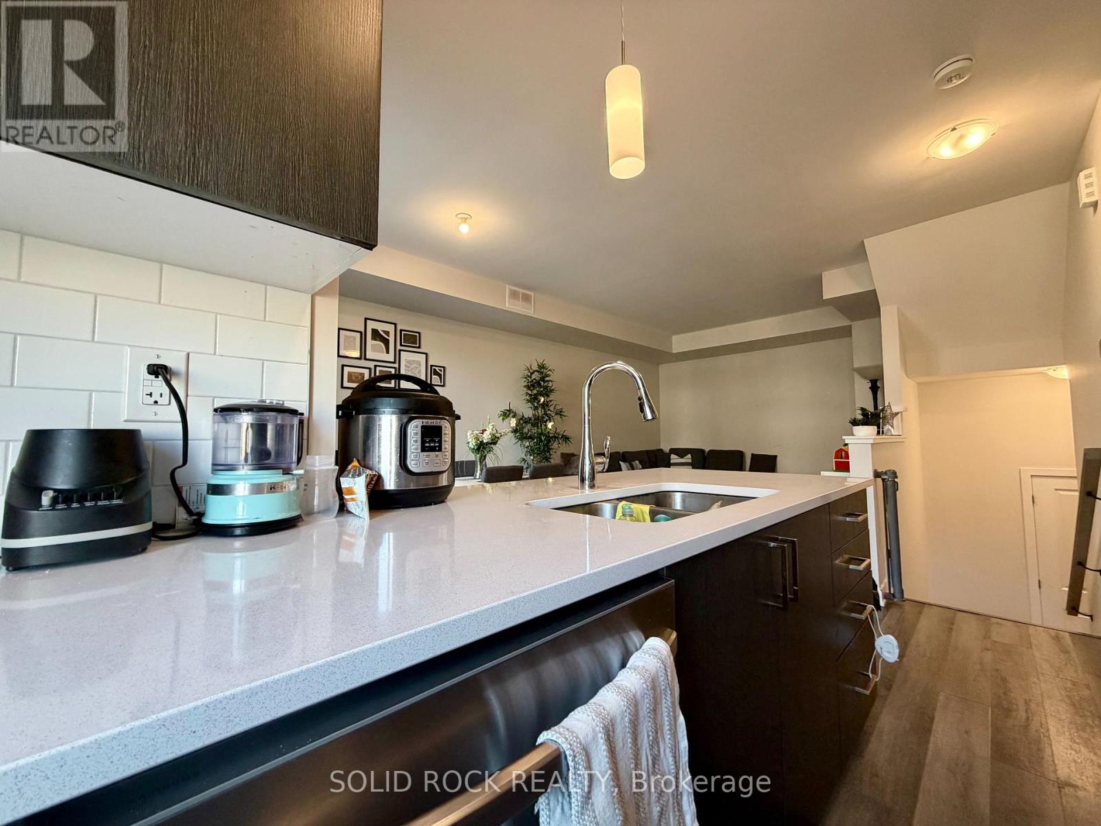 215 Tussock Private, Ottawa, Ontario  K1X 0M8 - Photo 17 - X13570278