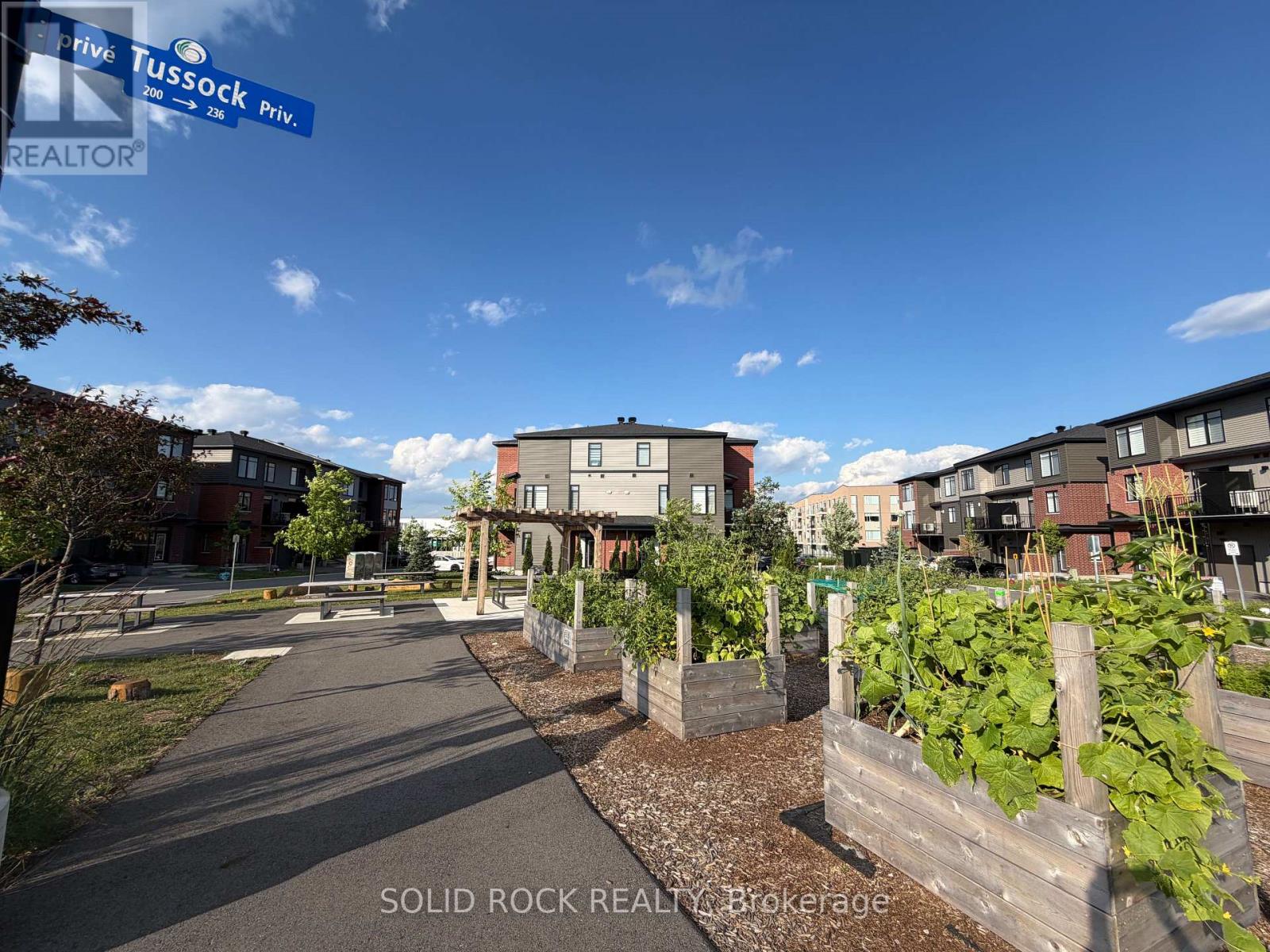 215 Tussock Private, Ottawa, Ontario  K1X 0M8 - Photo 37 - X13570278