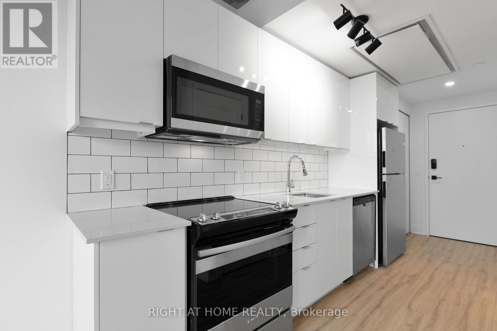 502 - 377 Winona Avenue, Ottawa, Ontario  K1Z 5H8 - Photo 6 - X13570326