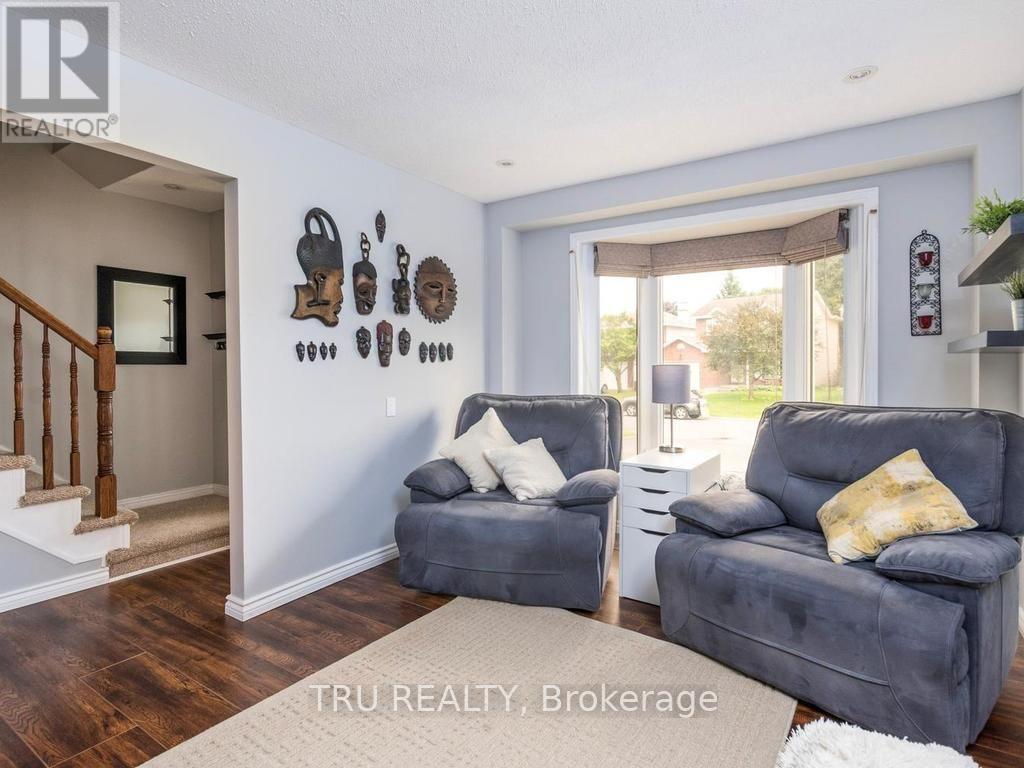 24 Soho Crescent, Ottawa, Ontario  K2J 2W1 - Photo 4 - X13570342