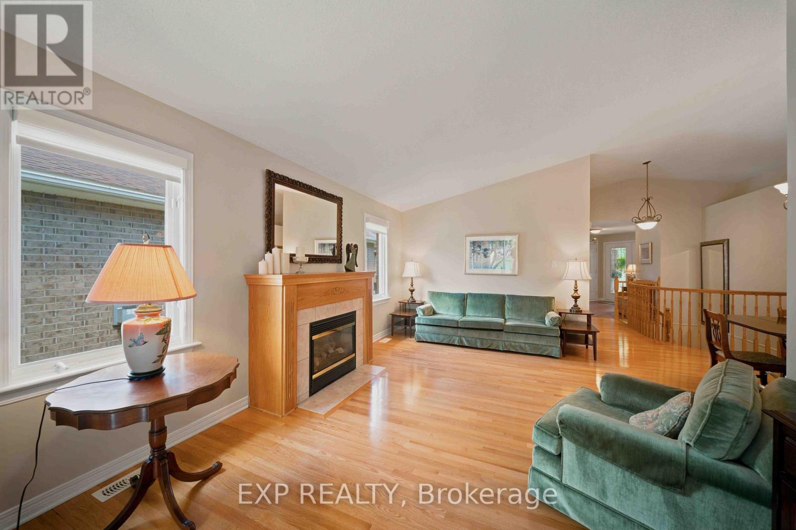 805 Hot Springs Way, Ottawa, Ontario  K1V 1R9 - Photo 10 - X13570406