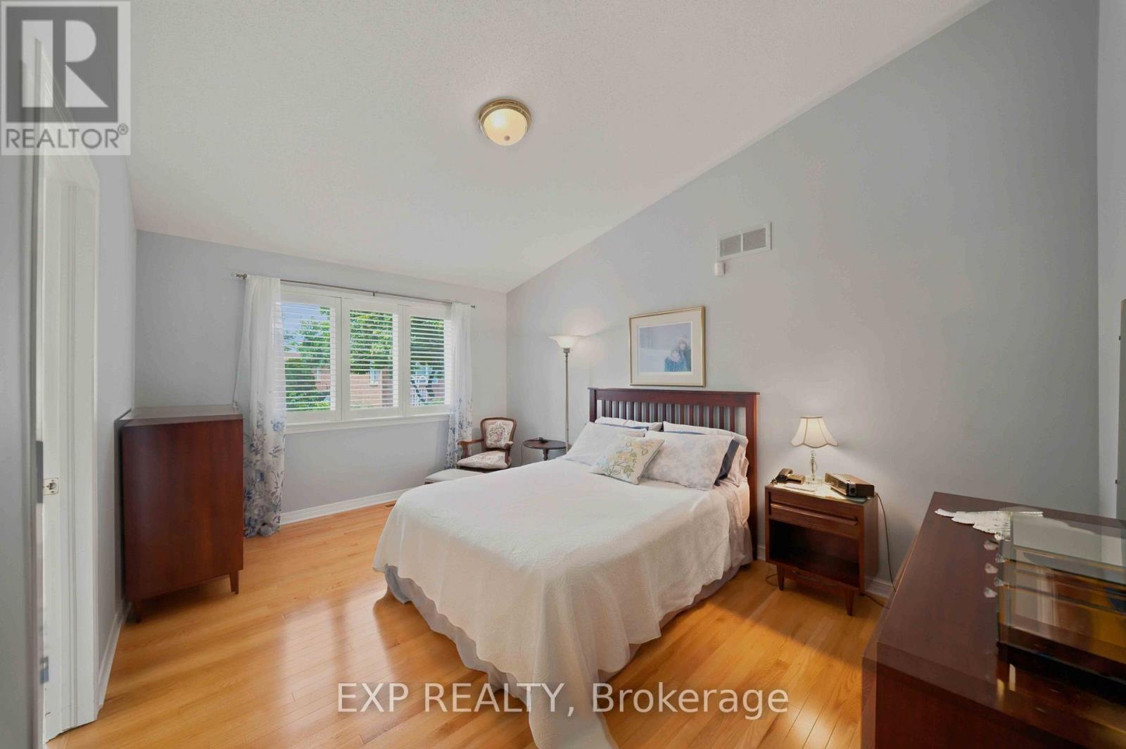 805 Hot Springs Way, Ottawa, Ontario  K1V 1R9 - Photo 12 - X13570406