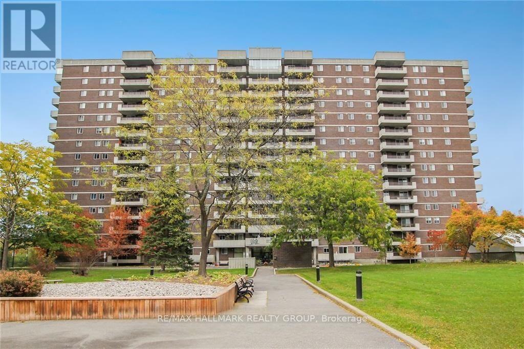 212 - 1705 Playfair Drive, Ottawa, Ontario  K1H 8P6 - Photo 1 - X13570716