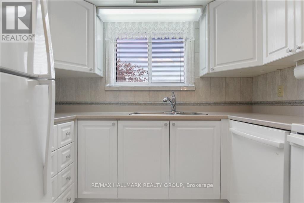 212 - 1705 Playfair Drive, Ottawa, Ontario  K1H 8P6 - Photo 4 - X13570716