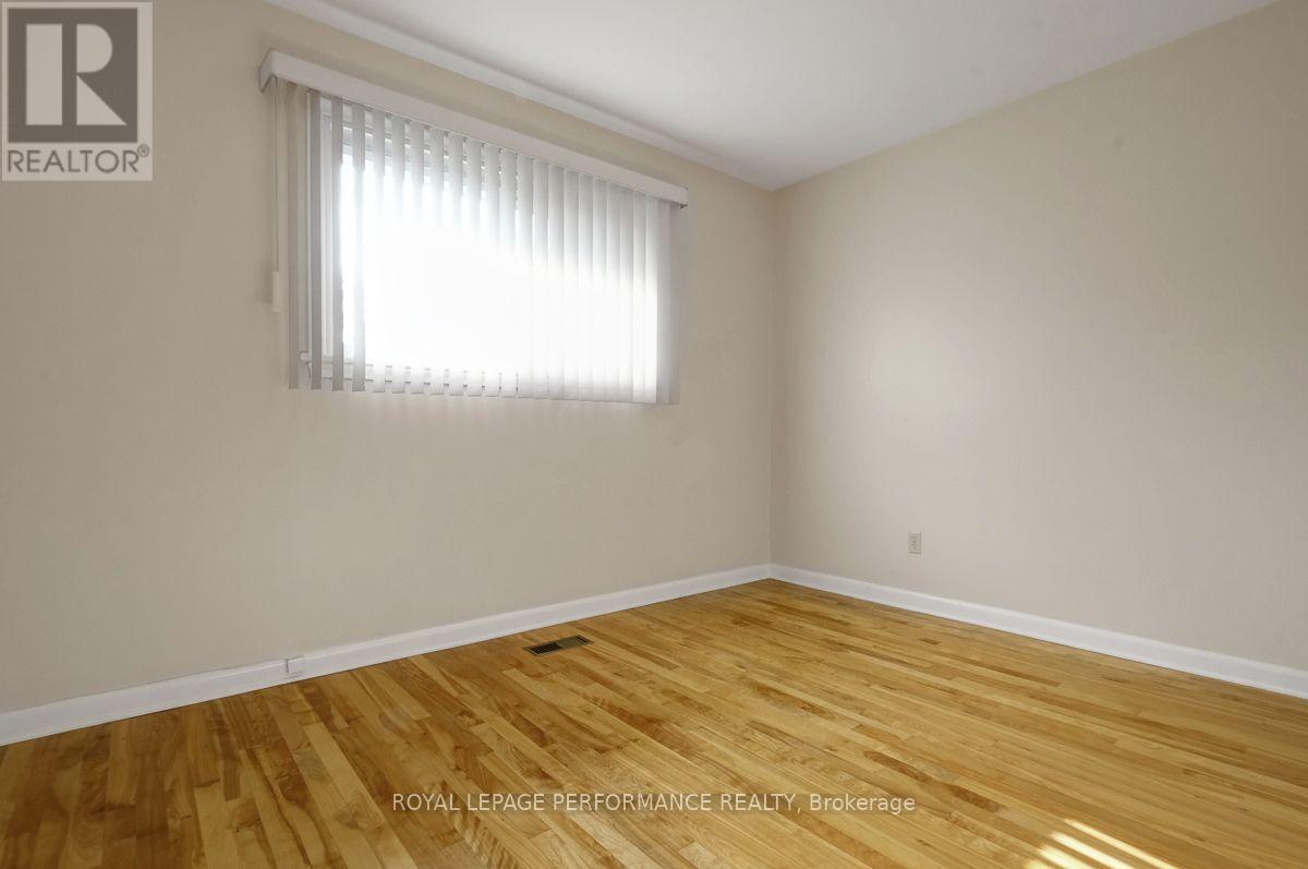 2038 Arch Street, Ottawa, Ontario  K1G 2H1 - Photo 12 - X13570760