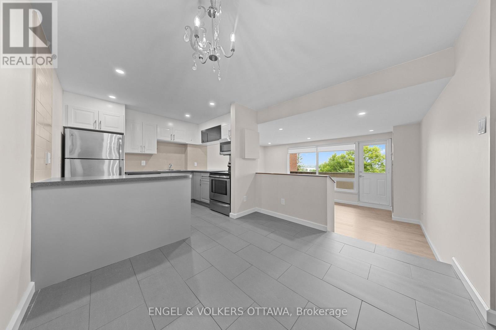 516 - 1100 Ambleside Drive, Ottawa, Ontario  K2B 8G6 - Photo 6 - X13570764