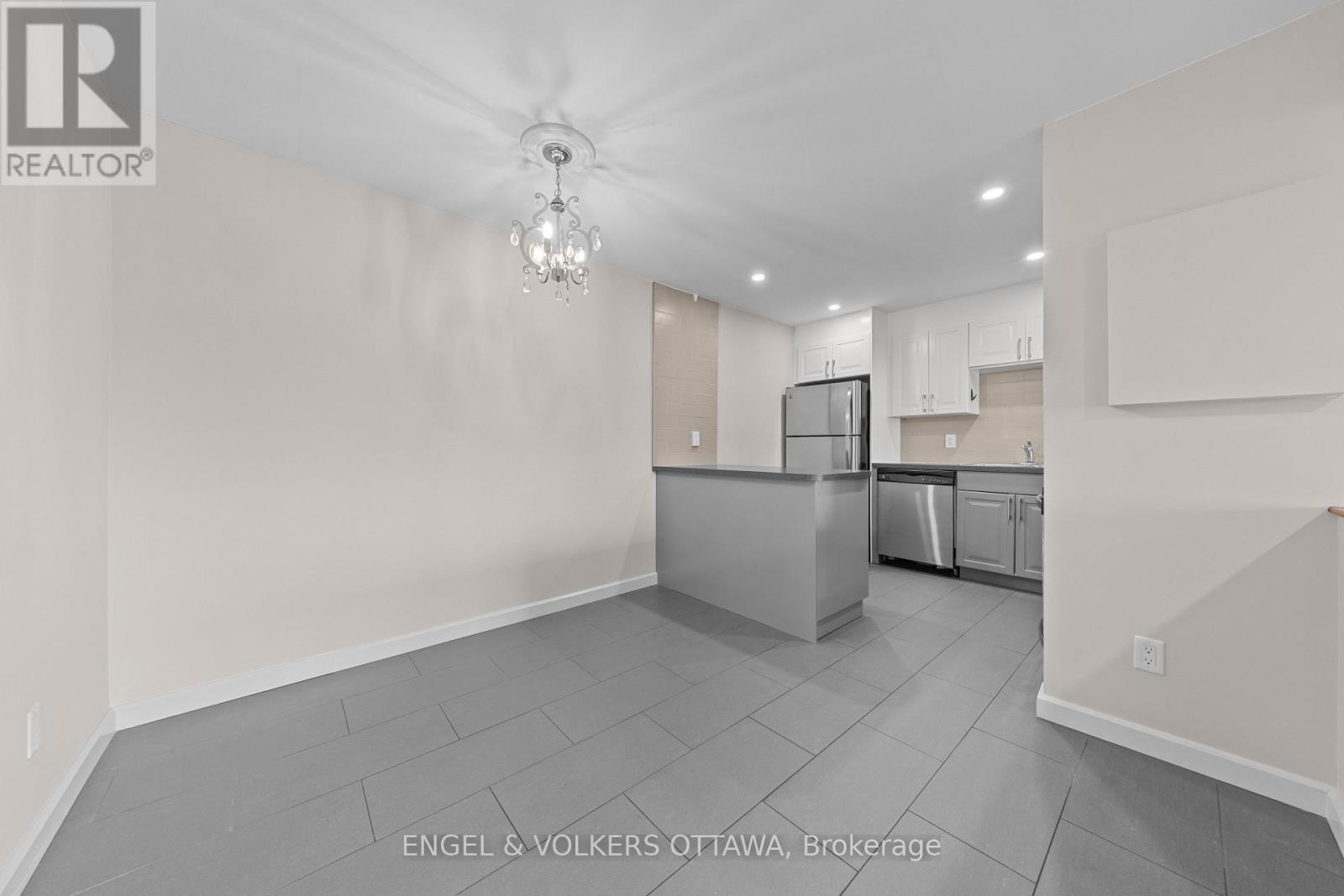 516 - 1100 Ambleside Drive, Ottawa, Ontario  K2B 8G6 - Photo 8 - X13570764